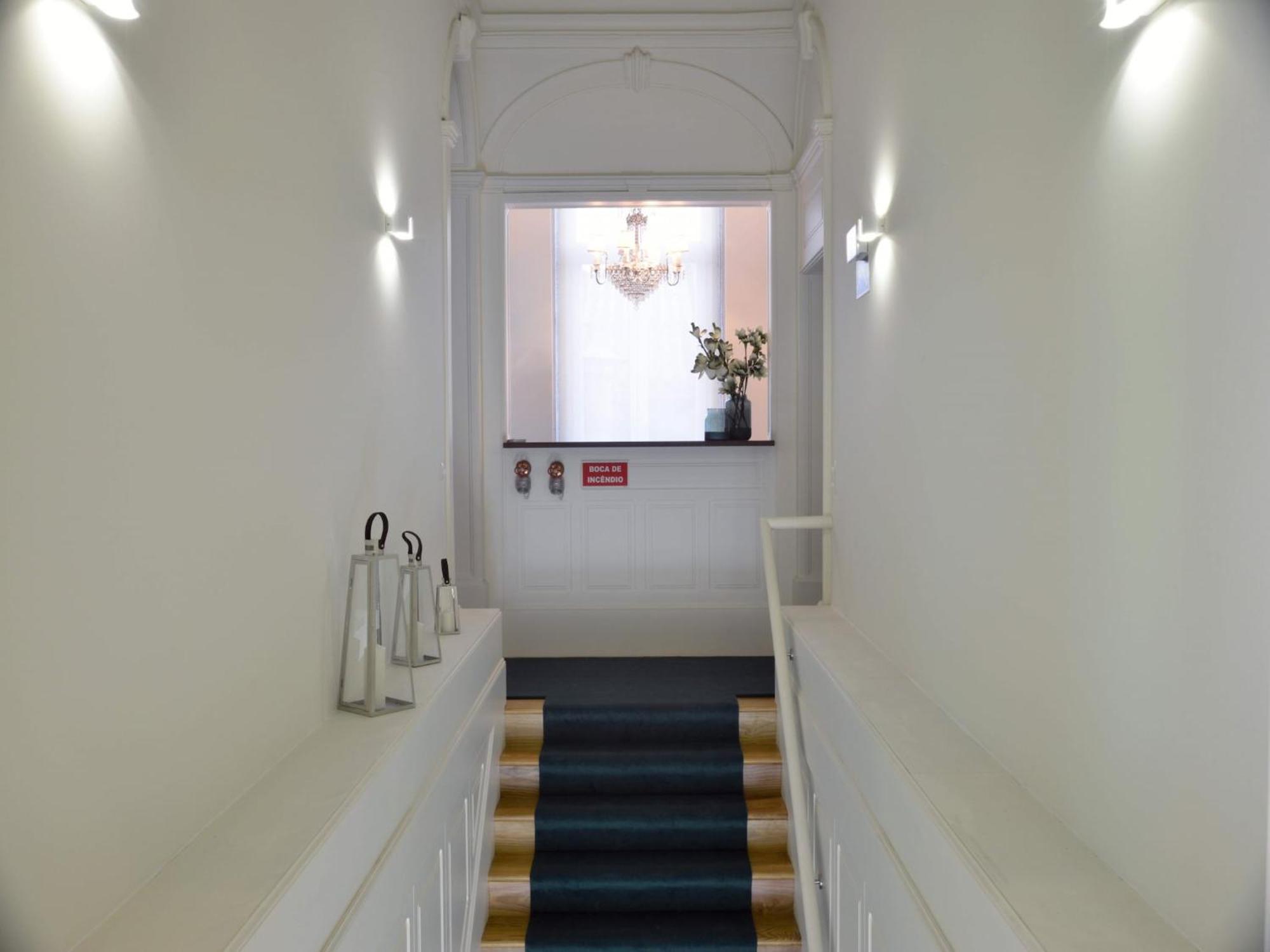 Spacious With Modern Amenities Porto