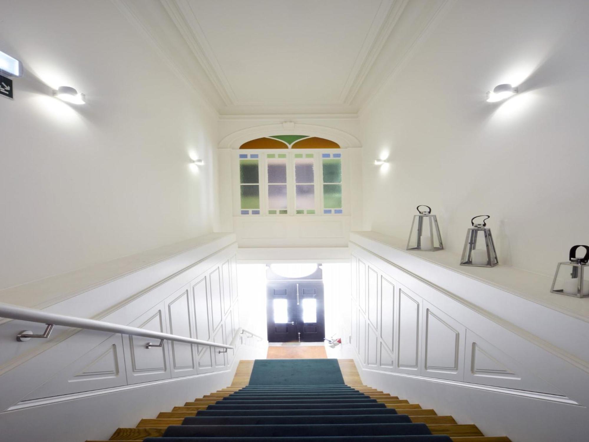 Spacious With Modern Amenities